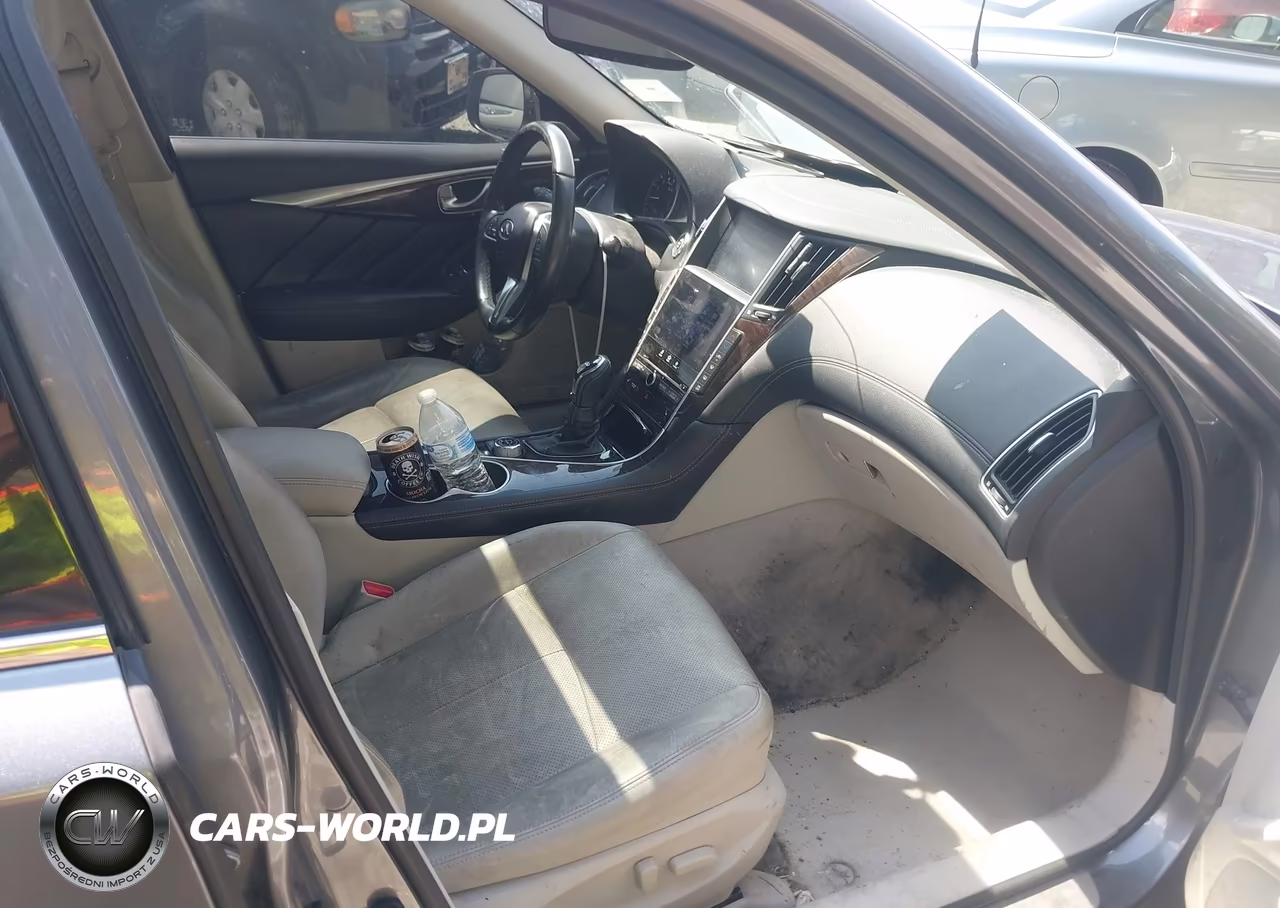 2018 Infiniti Q50 Hybrid Luxe VIN:JN1AV7AP4JM270002 - 5