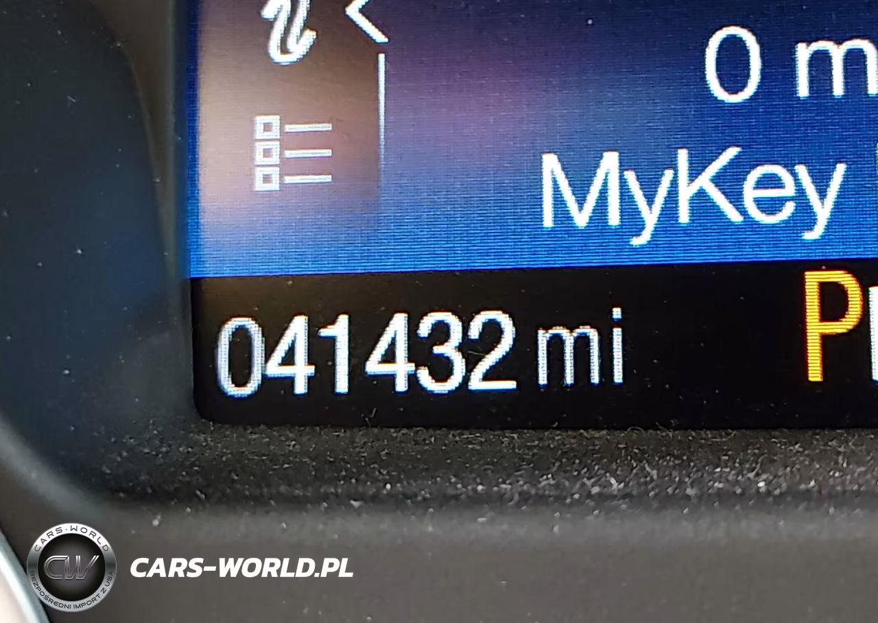2017 Ford Escape Se VIN:1FMCU0GD2HUC94057 - 15