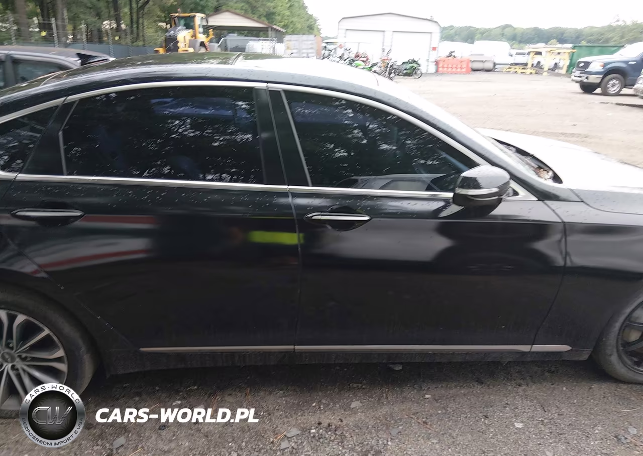 2015 Hyundai Genesis 3.8 VIN:KMHGN4JE9FU060700 - 13