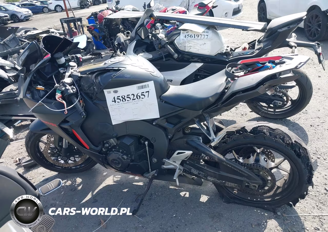 2017 Honda Cbr1000 Ra VIN:JH2SC775XHK000704 - 13