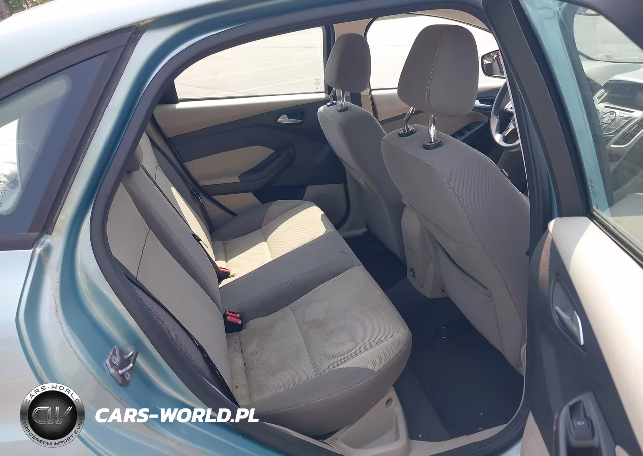 2012 Ford Focus Se VIN:1FAHP3F26CL341243 - 8
