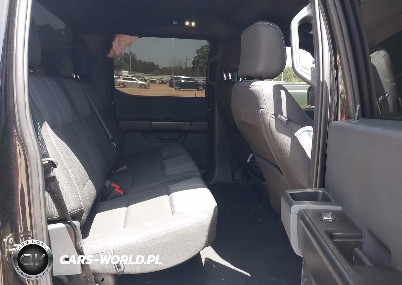 2025 Ford F-150 Stx VIN:1FTEW2KP2SKE31084 - 8