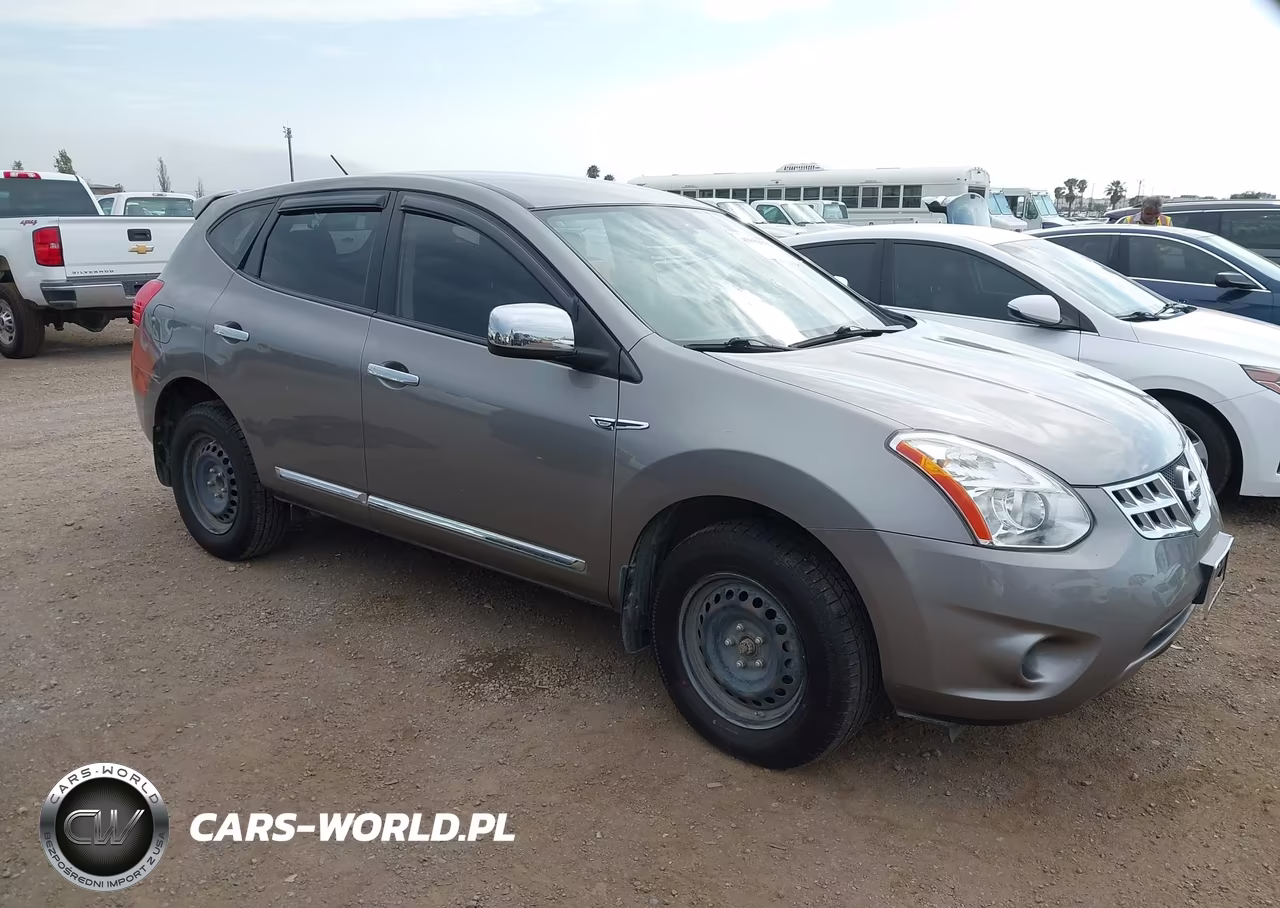 2013 Nissan Rogue S – zdjęcie 1 z 11
