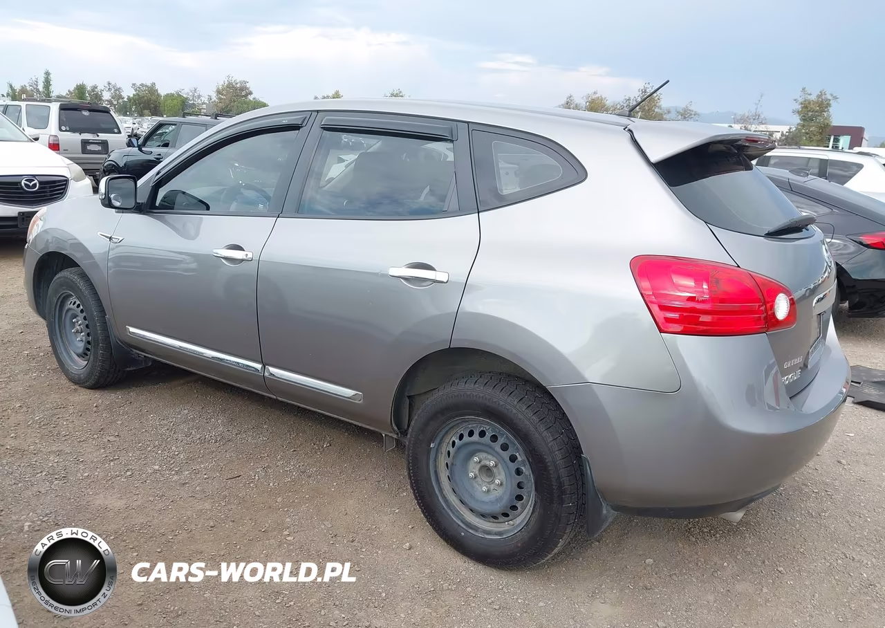 2013 Nissan Rogue S VIN:JN8AS5MT1DW042071 - 3