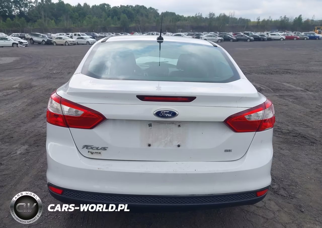 2014 Ford Focus Se VIN:1FADP3F25EL338674 - 16