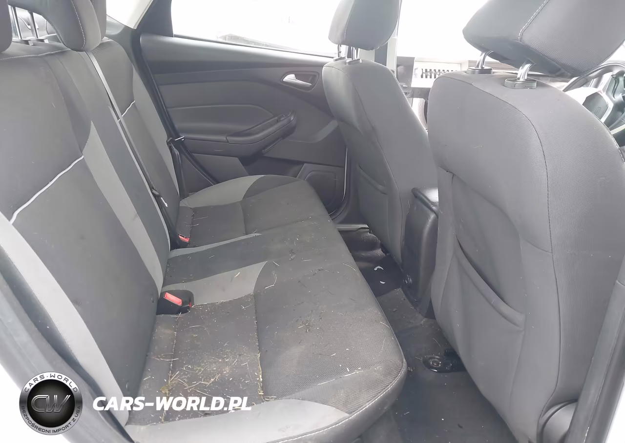 2014 Ford Focus Se VIN:1FADP3F25EL338674 - 8
