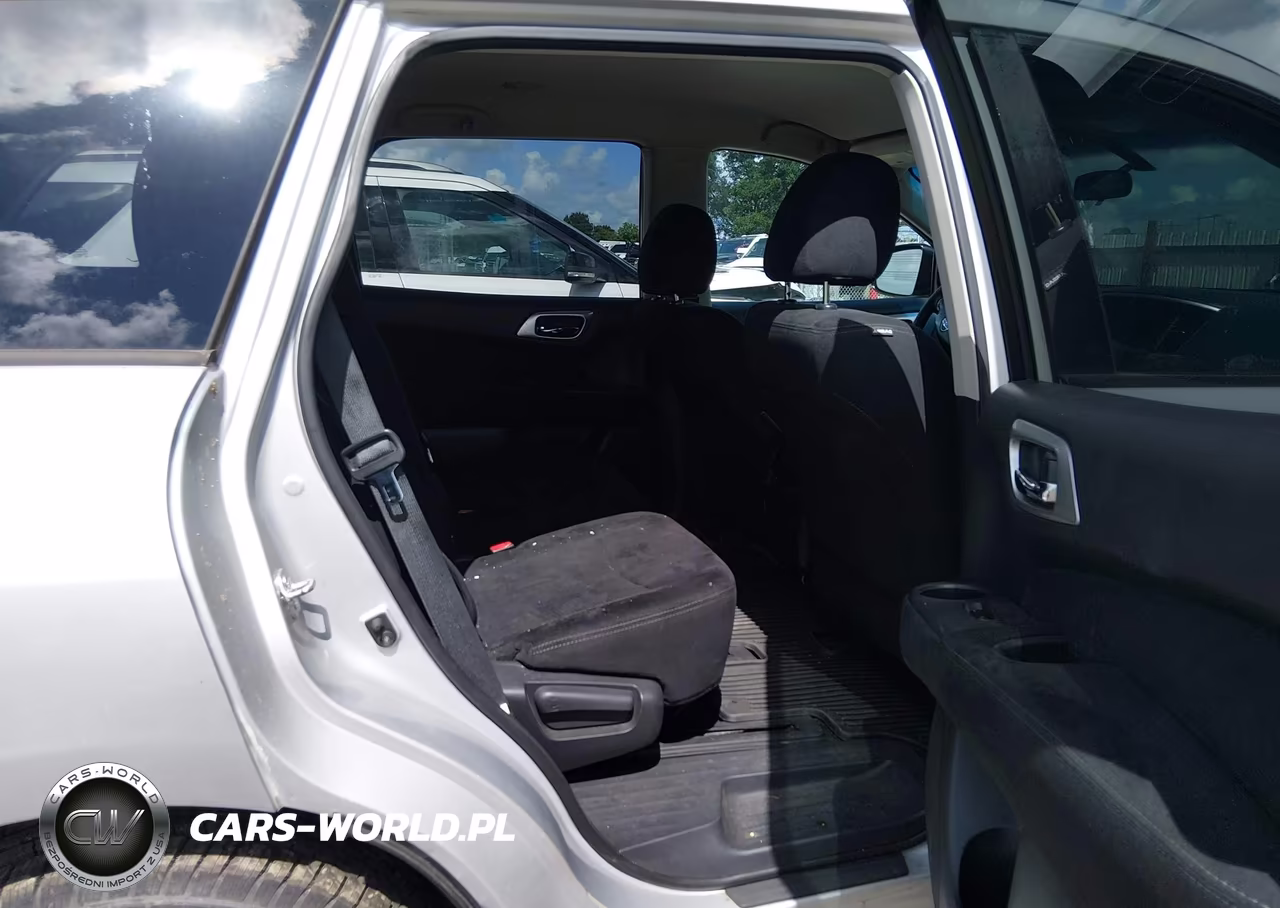 2014 Nissan Pathfinder S VIN:5N1AR2MN2EC679511 - 8