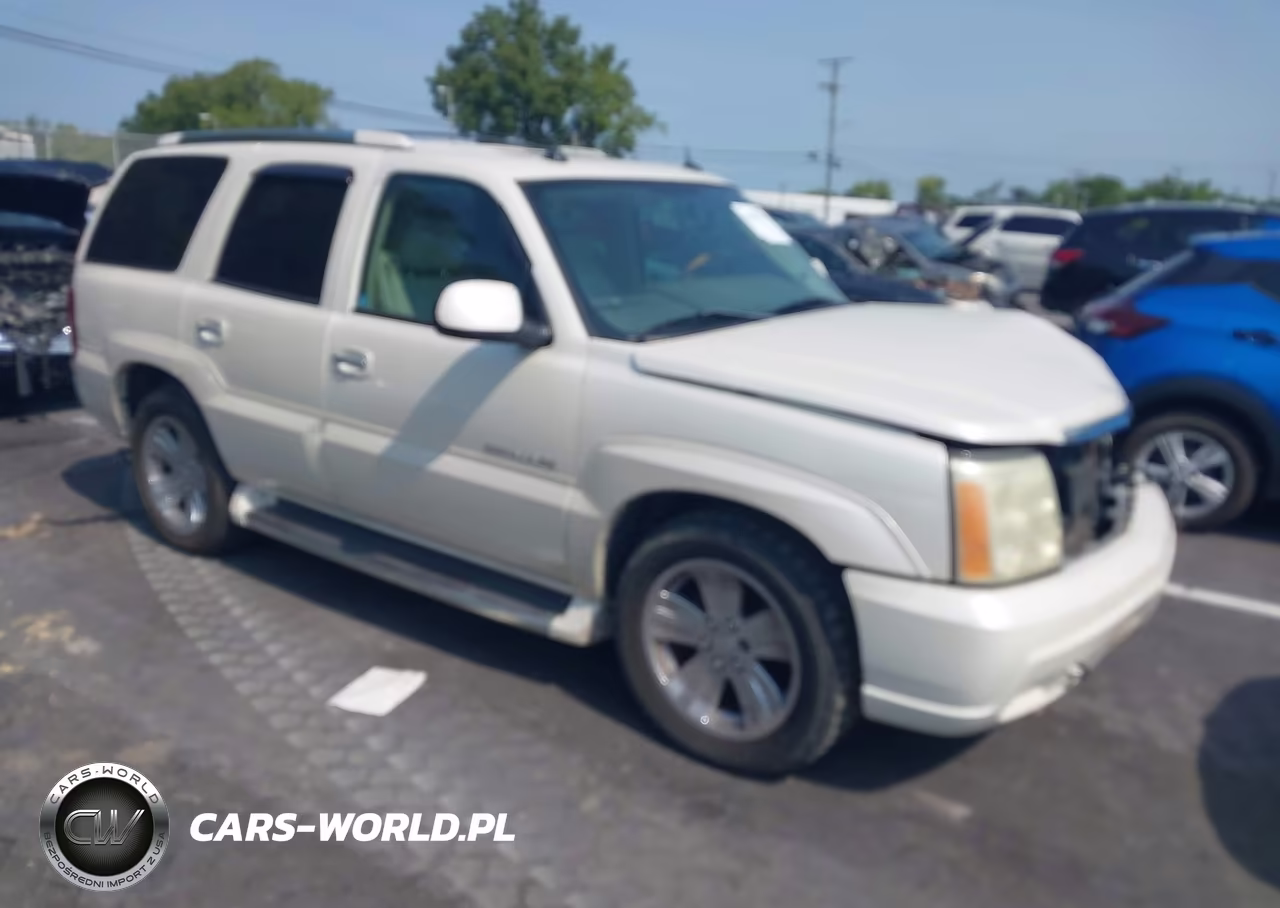 2004 Cadillac Escalade Standard