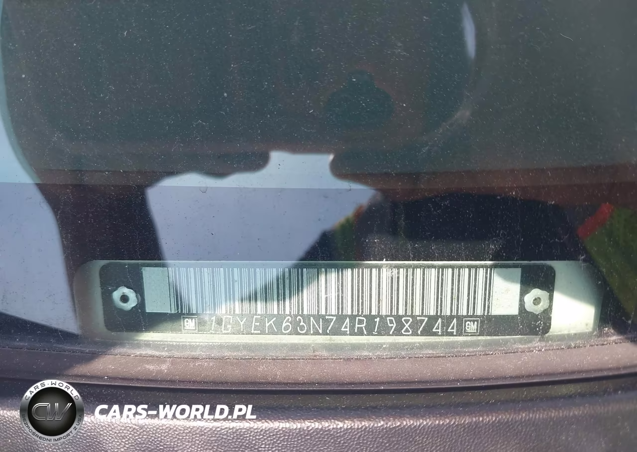 2004 Cadillac Escalade Standard VIN:1GYEK63N74R198744 - 12