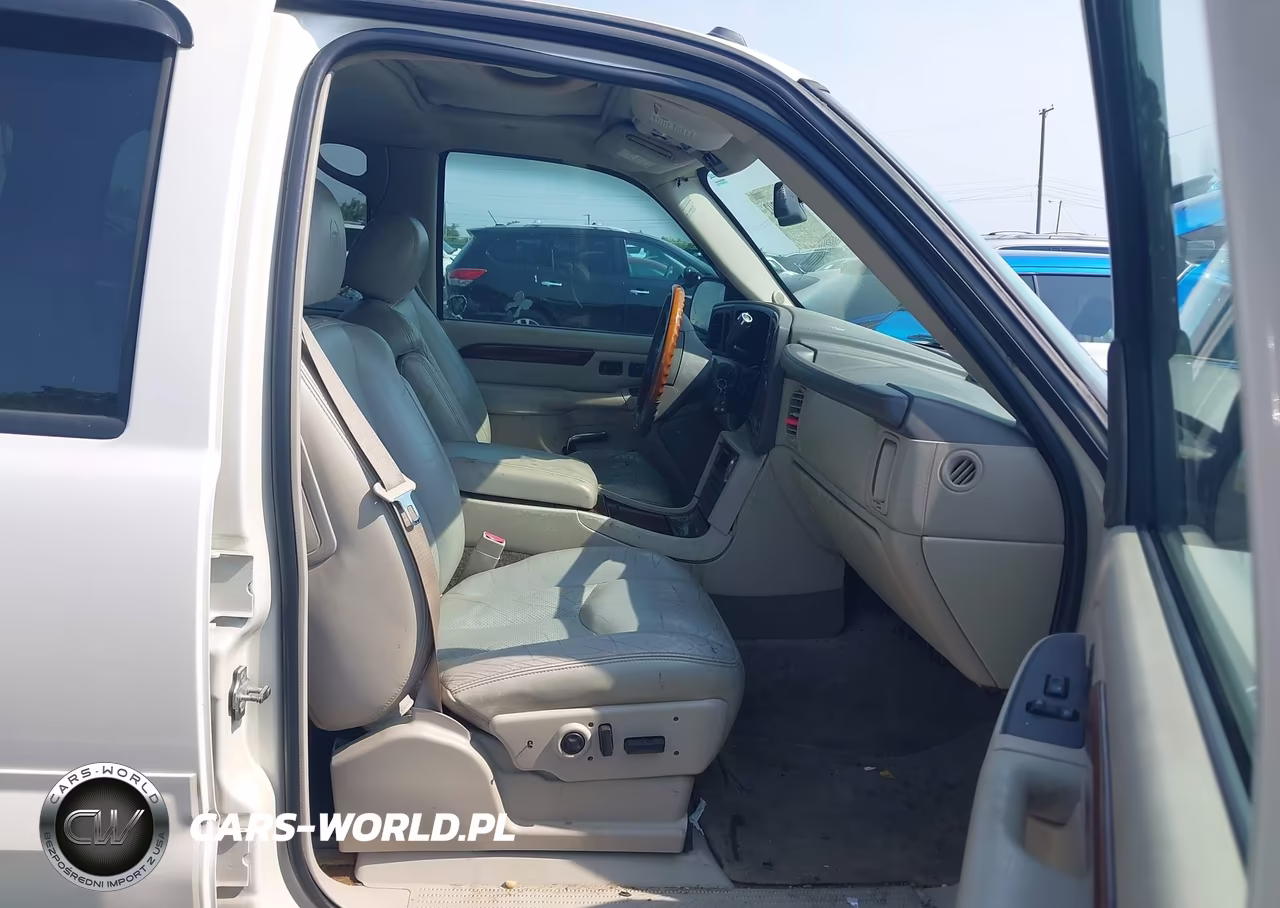 2004 Cadillac Escalade Standard VIN:1GYEK63N74R198744 - 5