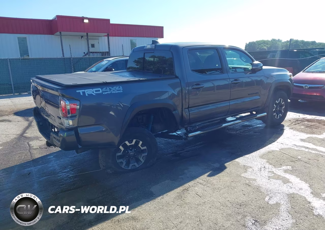 2021 Toyota Tacoma Trd Off-Road VIN:3TYCZ5AN4MT051857 - 4