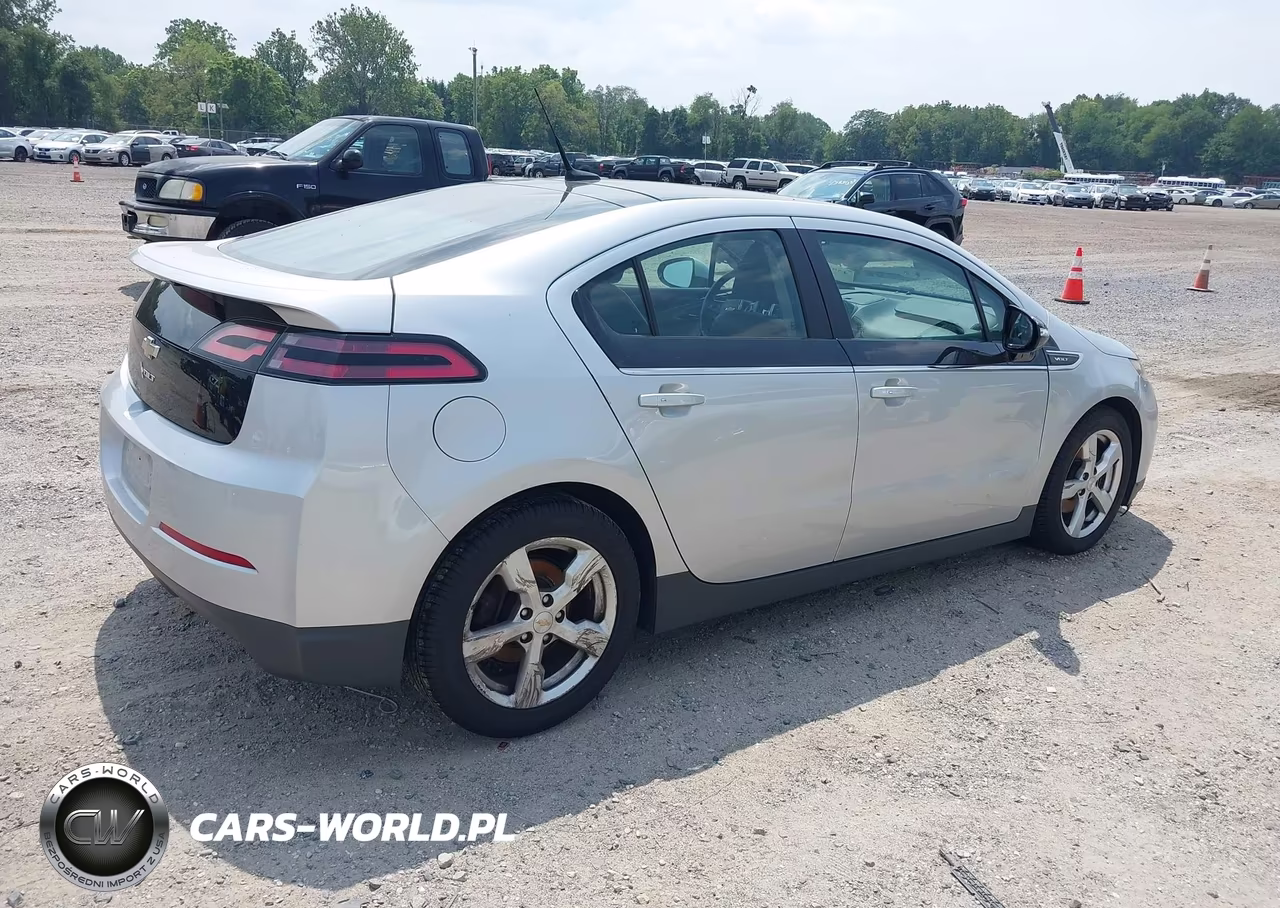 2012 Chevrolet Volt VIN:1G1RD6E46CU101477 - 4