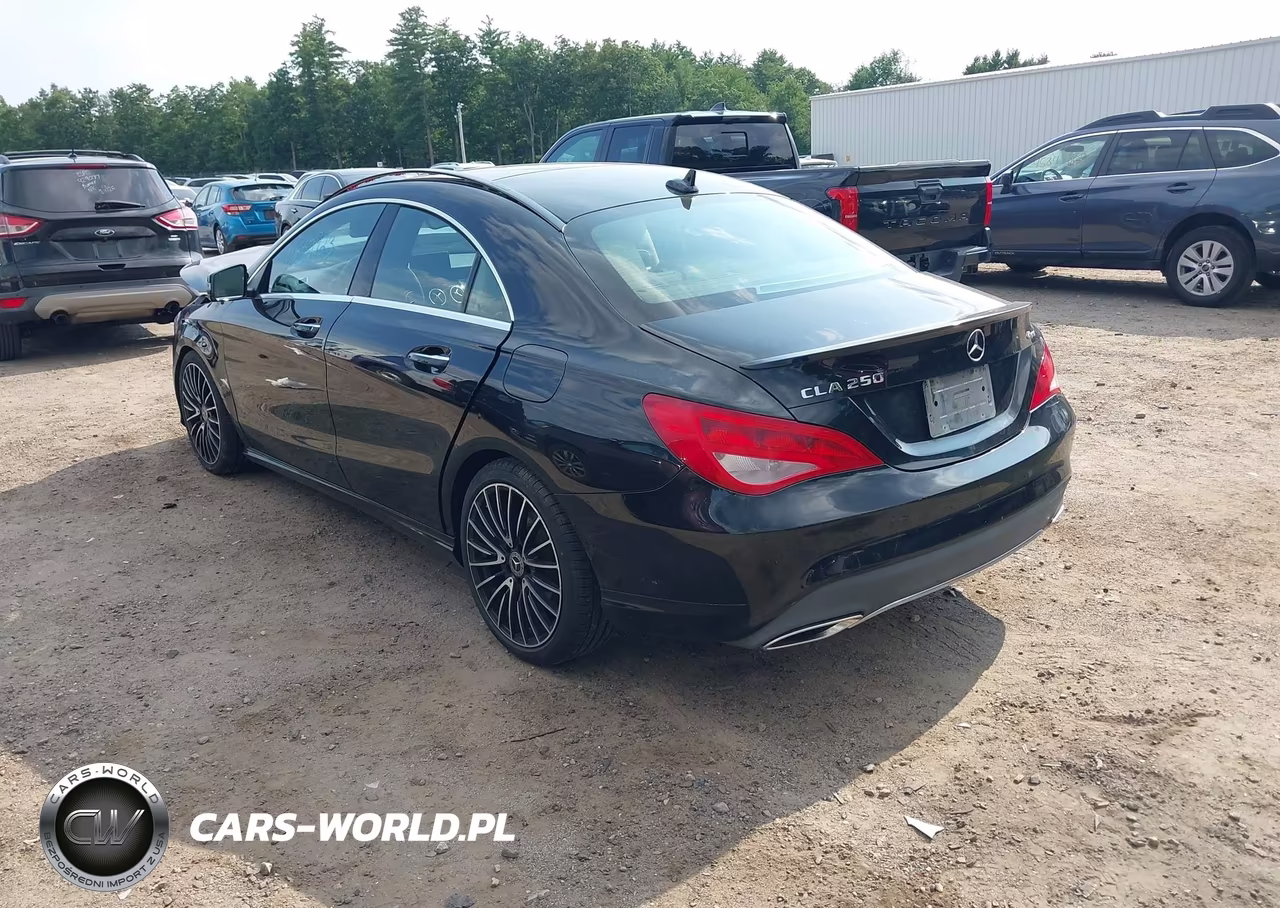 2018 Mercedes-Benz Cla 250 4Matic VIN:WDDSJ4GB8JN571816 - 3