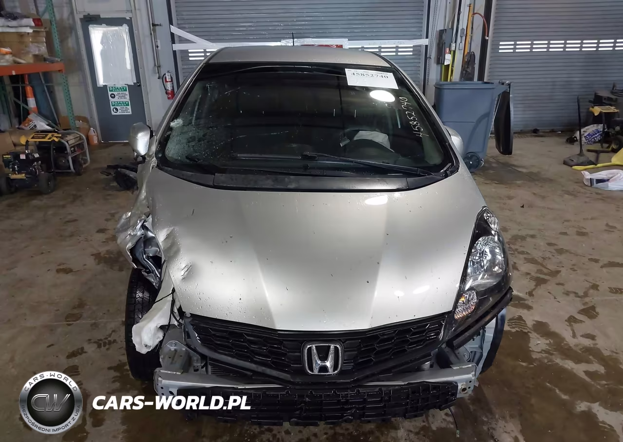 2012 Honda Fit Sport VIN:JHMGE8H5XCC004265 - 13