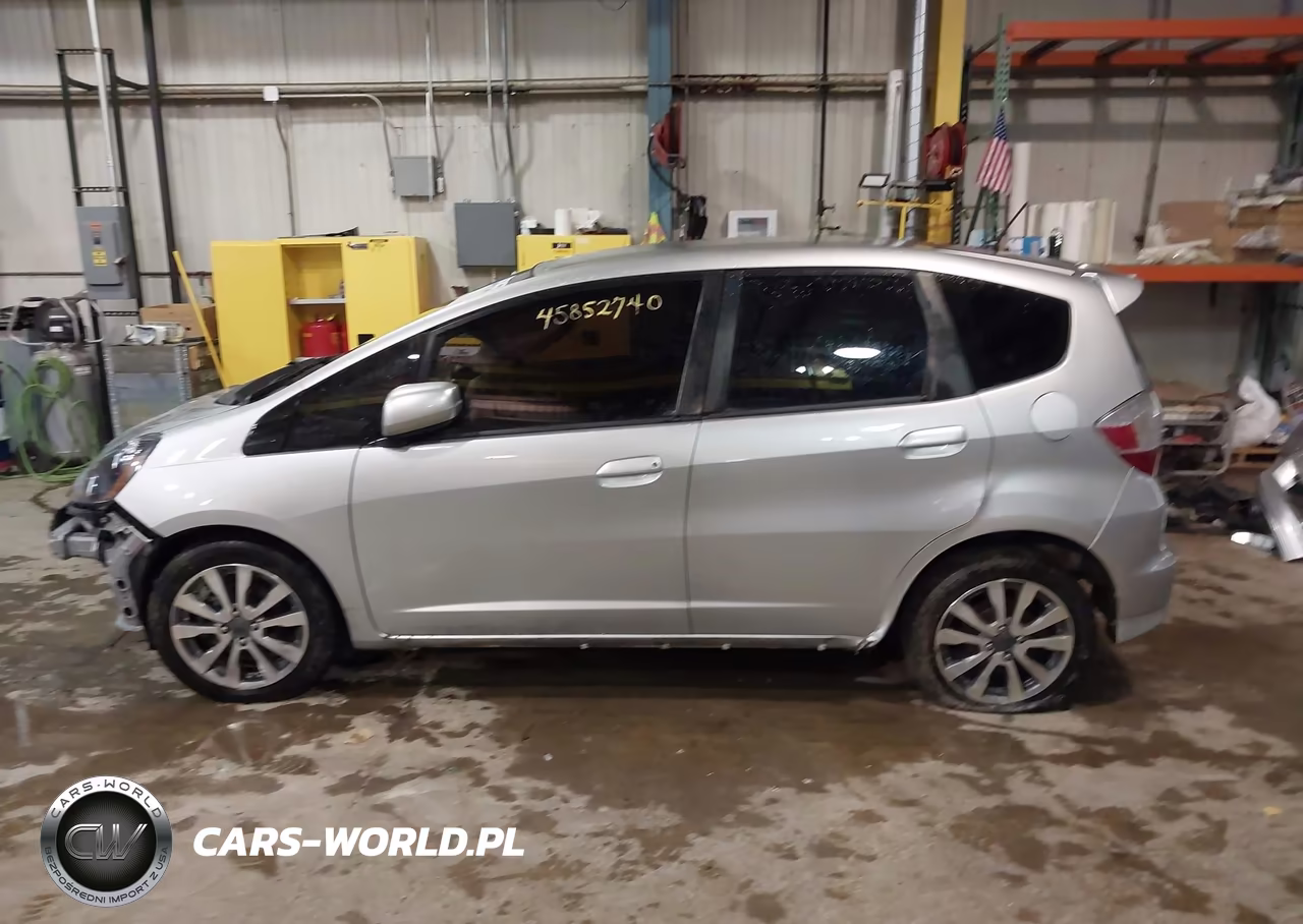 2012 Honda Fit Sport VIN:JHMGE8H5XCC004265 - 15