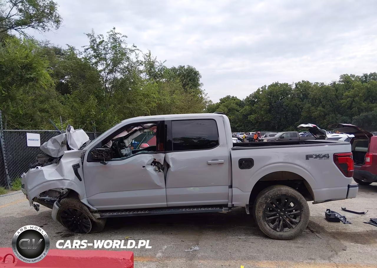 2024 Ford F-150 Xlt VIN:1FTFW3L8XRFC02253 - 15