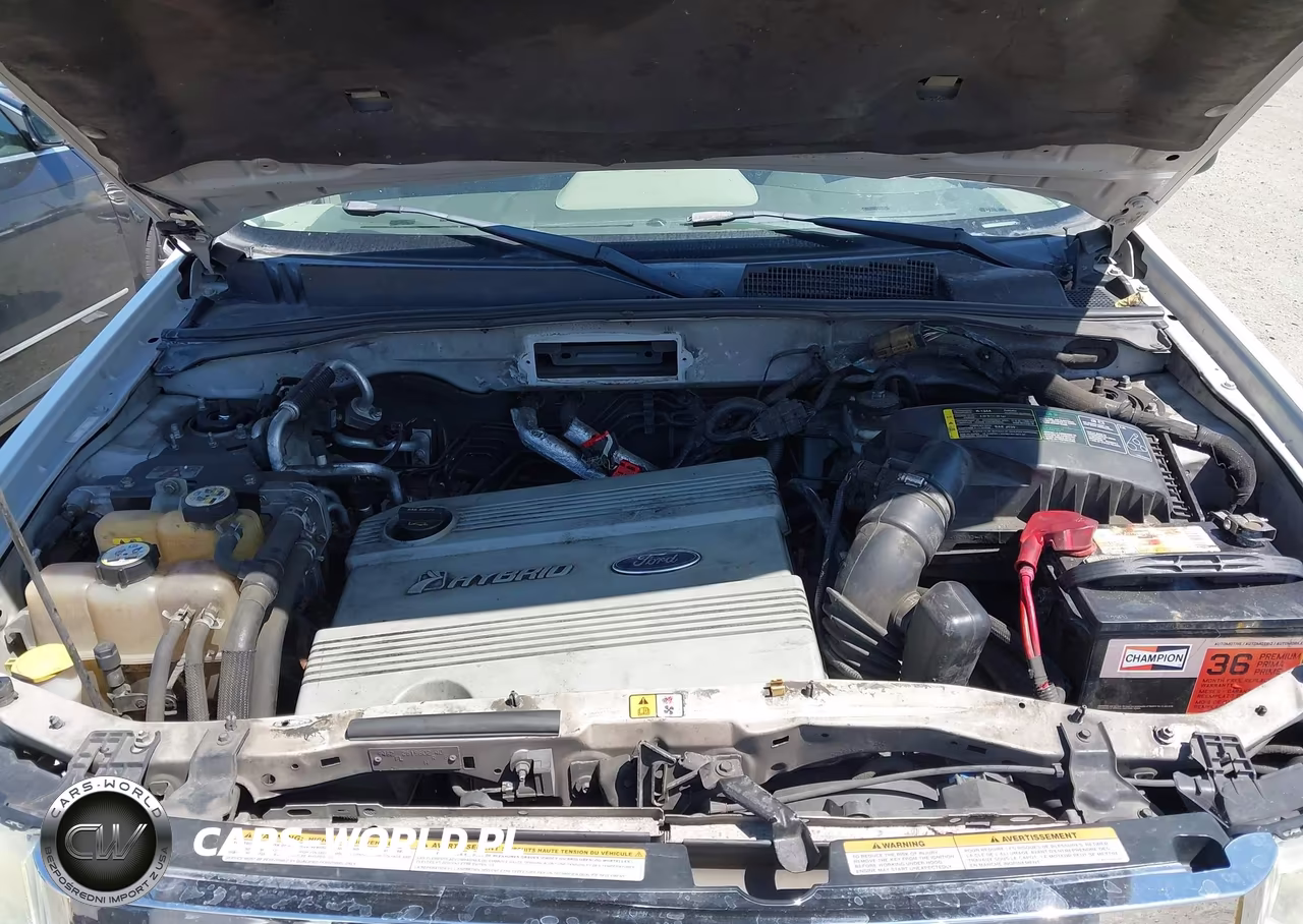 2008 Ford Escape Hybrid VIN:1FMCU49H68KA97332 - 10