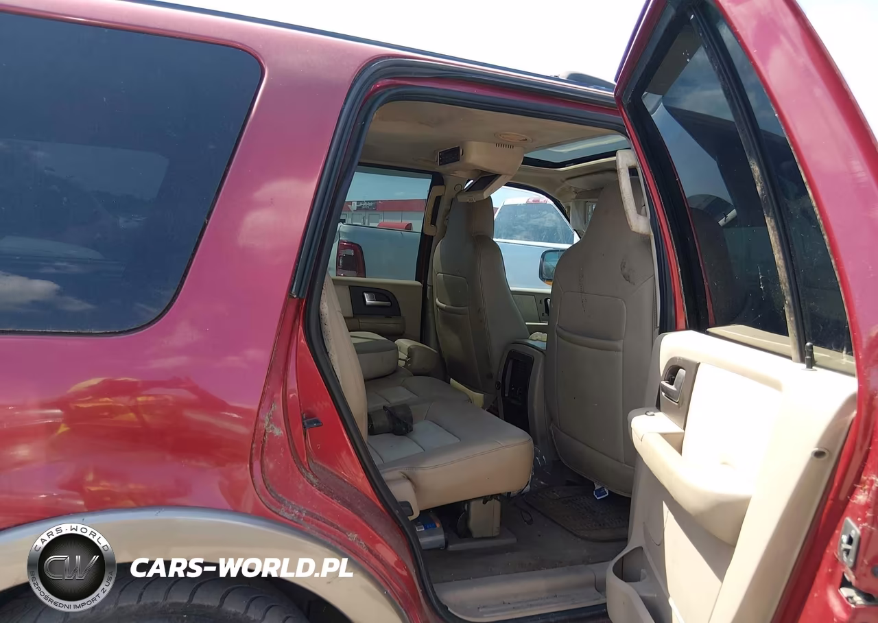2004 Ford Expedition Eddie Bauer VIN:1FMFU18L04LA18789 - 8