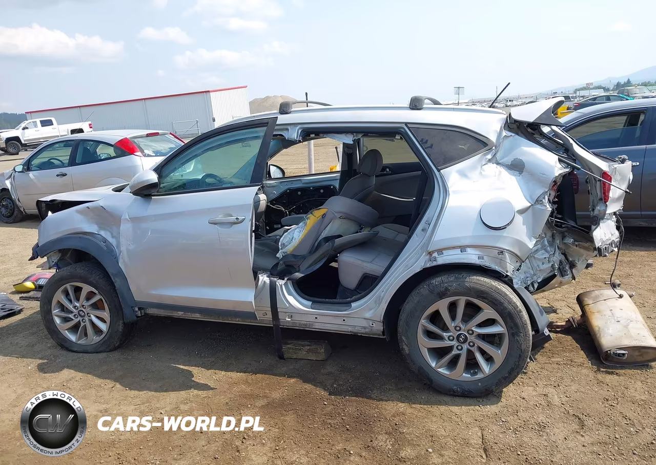 2016 Hyundai Tucson Se VIN:KM8J3CA4XGU197627 - 15