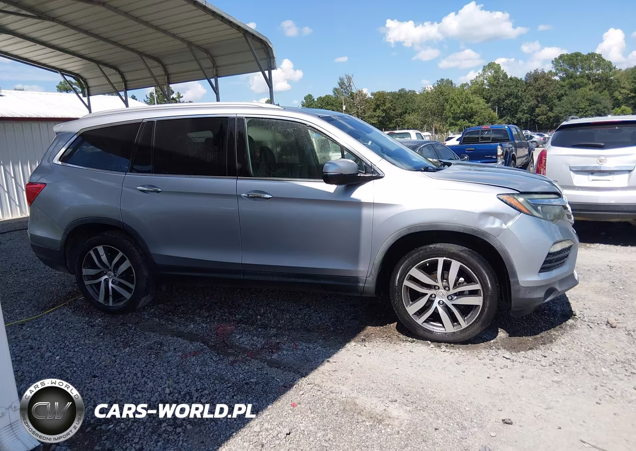 2017 Honda Pilot Elite VIN:5FNYF6H01HB048791 - 13