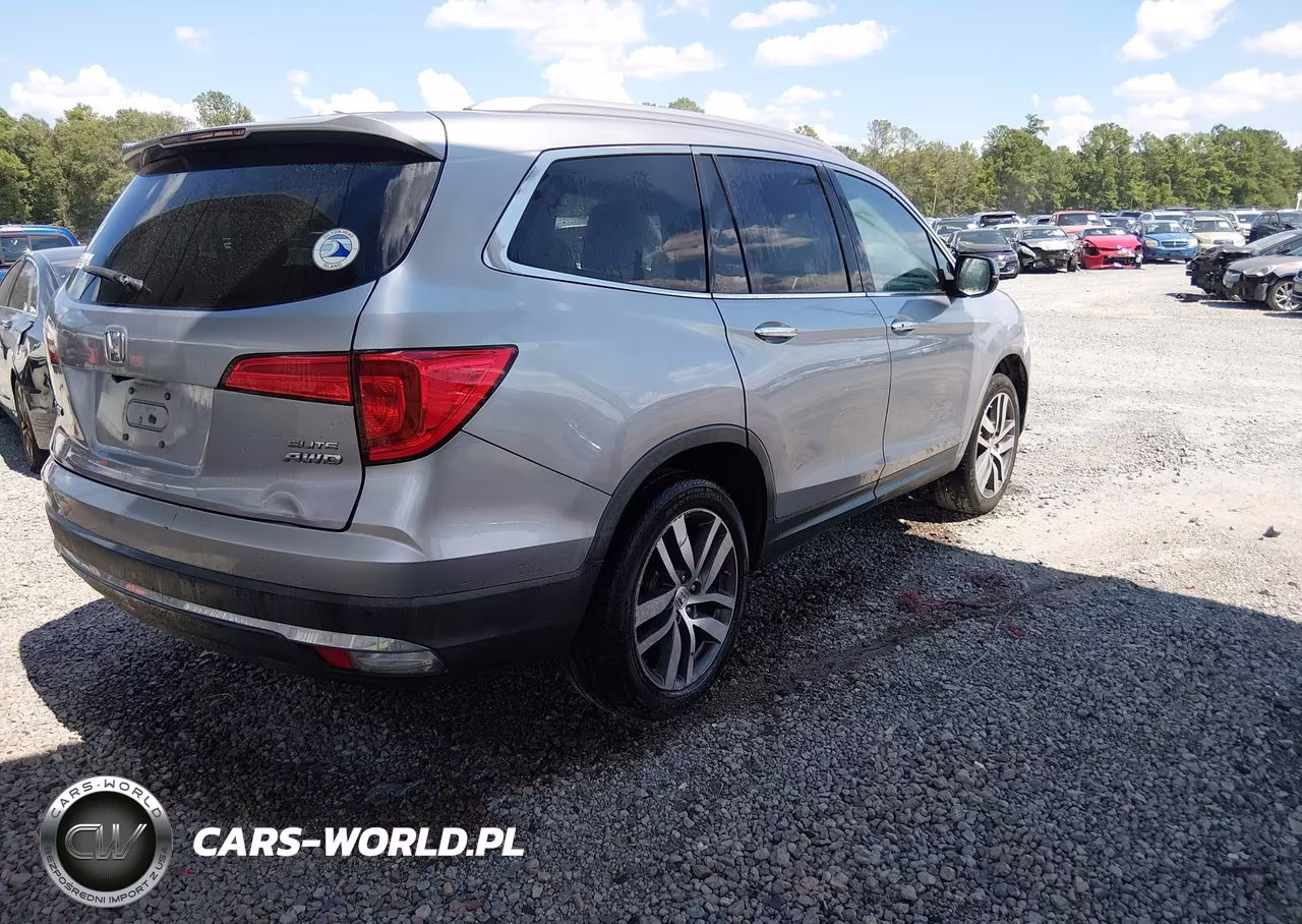 2017 Honda Pilot Elite VIN:5FNYF6H01HB048791 - 4