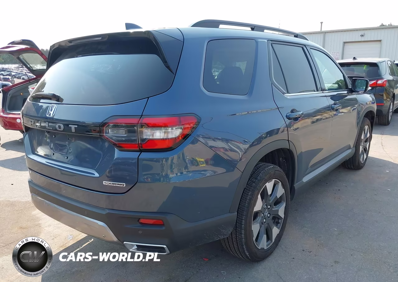 2026 Honda Pilot Touring-Touring Blackout VIN:5FNYG1H75TB004489 - 4