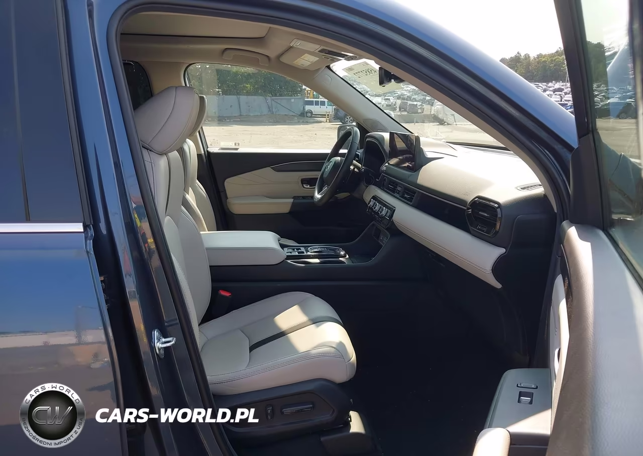 2026 Honda Pilot Touring-Touring Blackout VIN:5FNYG1H75TB004489 - 5