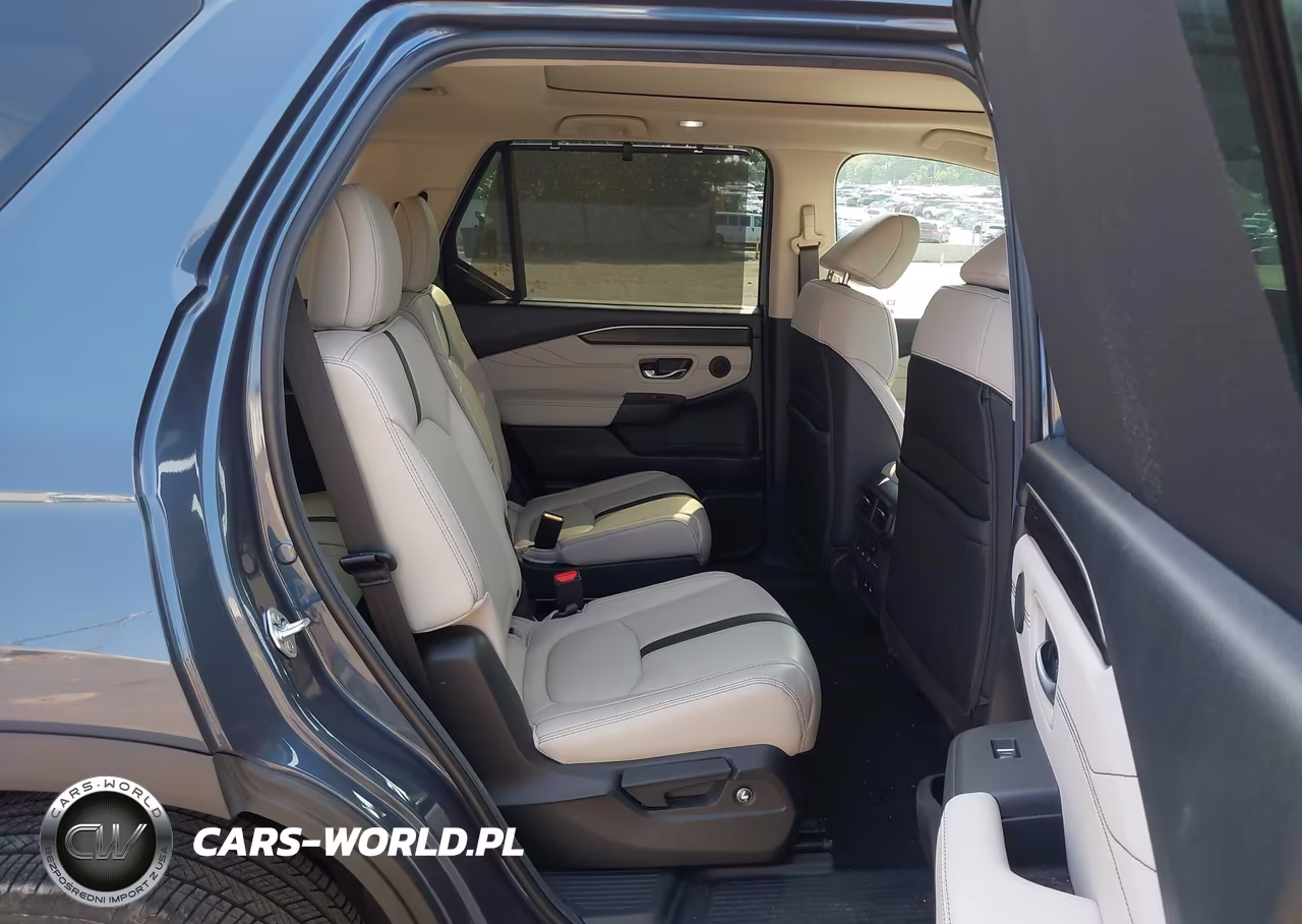 2026 Honda Pilot Touring-Touring Blackout VIN:5FNYG1H75TB004489 - 8