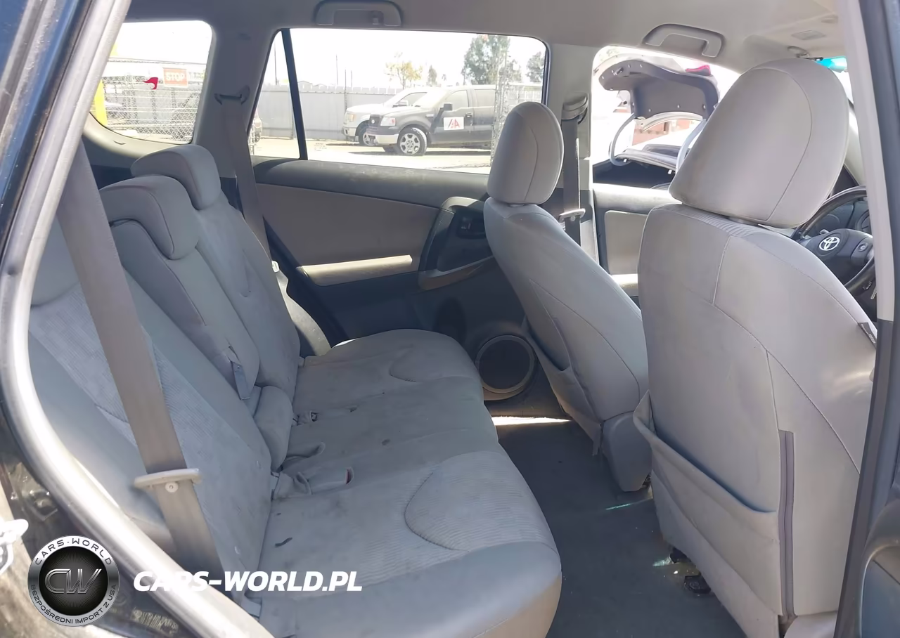 2011 Toyota Rav4 VIN:2T3ZF4DV1BW084170 - 8