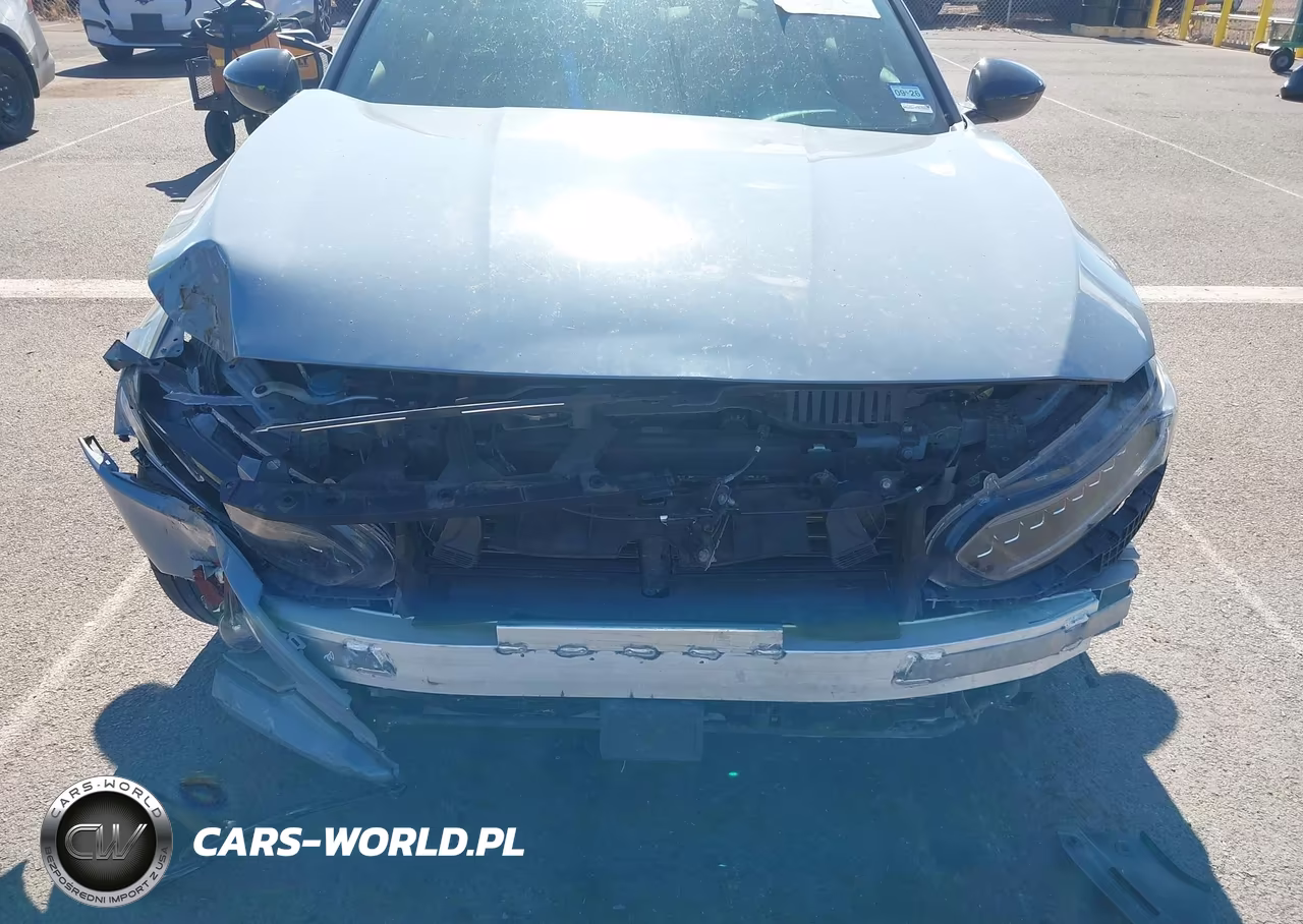 2022 Honda Accord Hybrid Sport VIN:1HGCV3F27NA035582 - 6