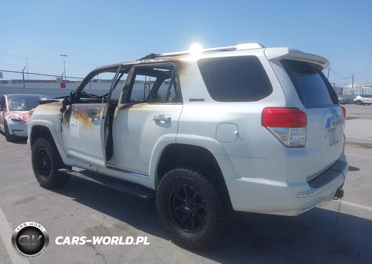 2012 Toyota 4Runner Limited VIN:JTEZU5JR6C5044805 - 3