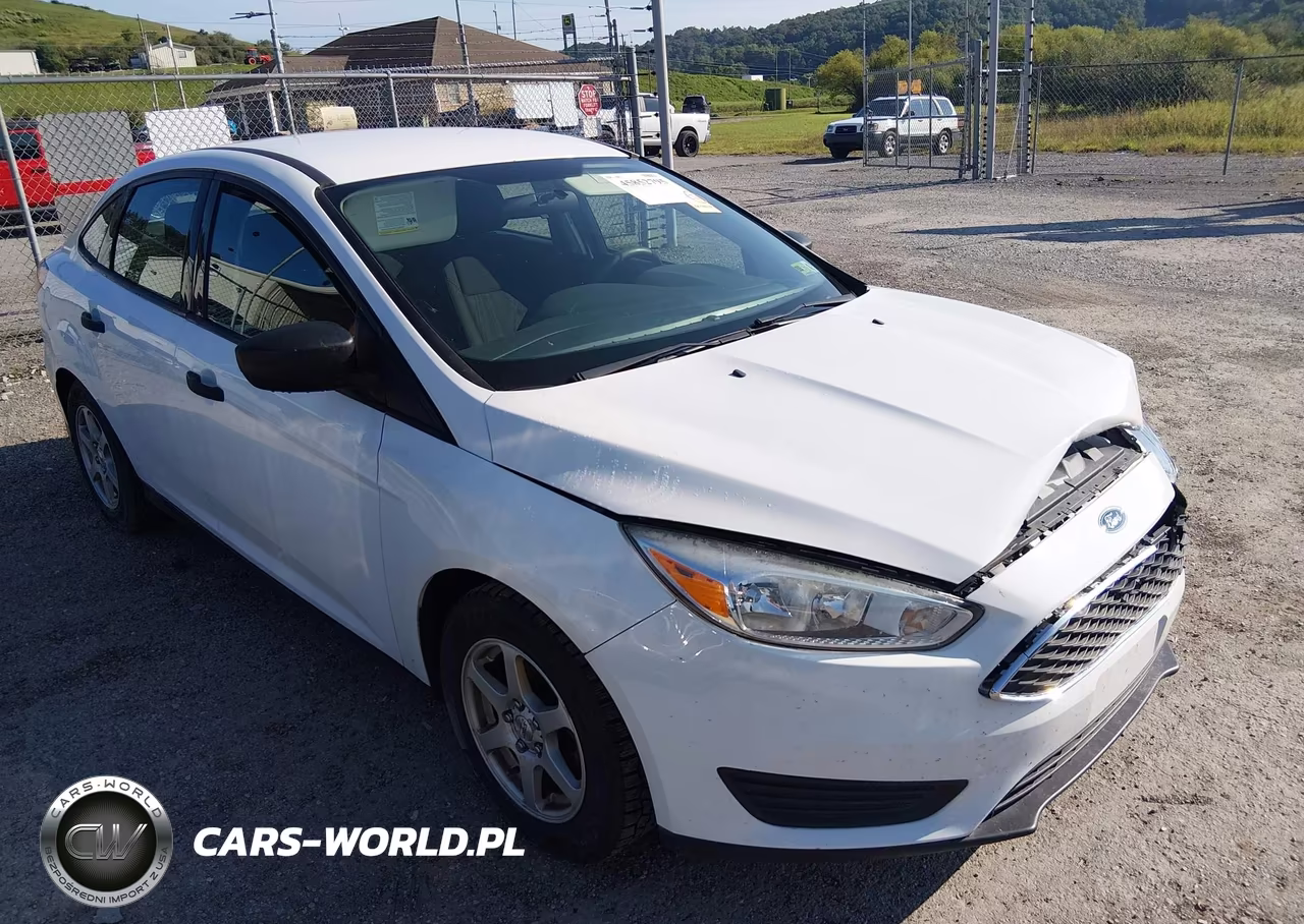 2017 Ford Focus S VIN:1FADP3E20HL270340 - 1