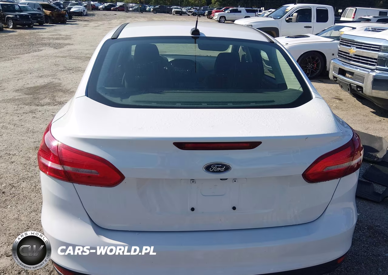 2017 Ford Focus S VIN:1FADP3E20HL270340 - 16