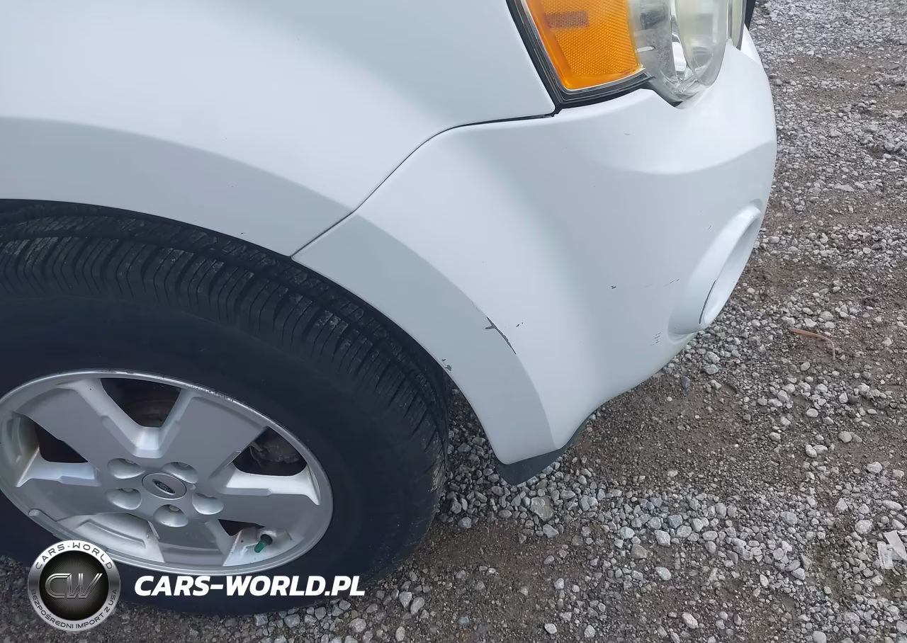 2012 Ford Escape Xls VIN:1FMCU9C78CKB33401 - 13