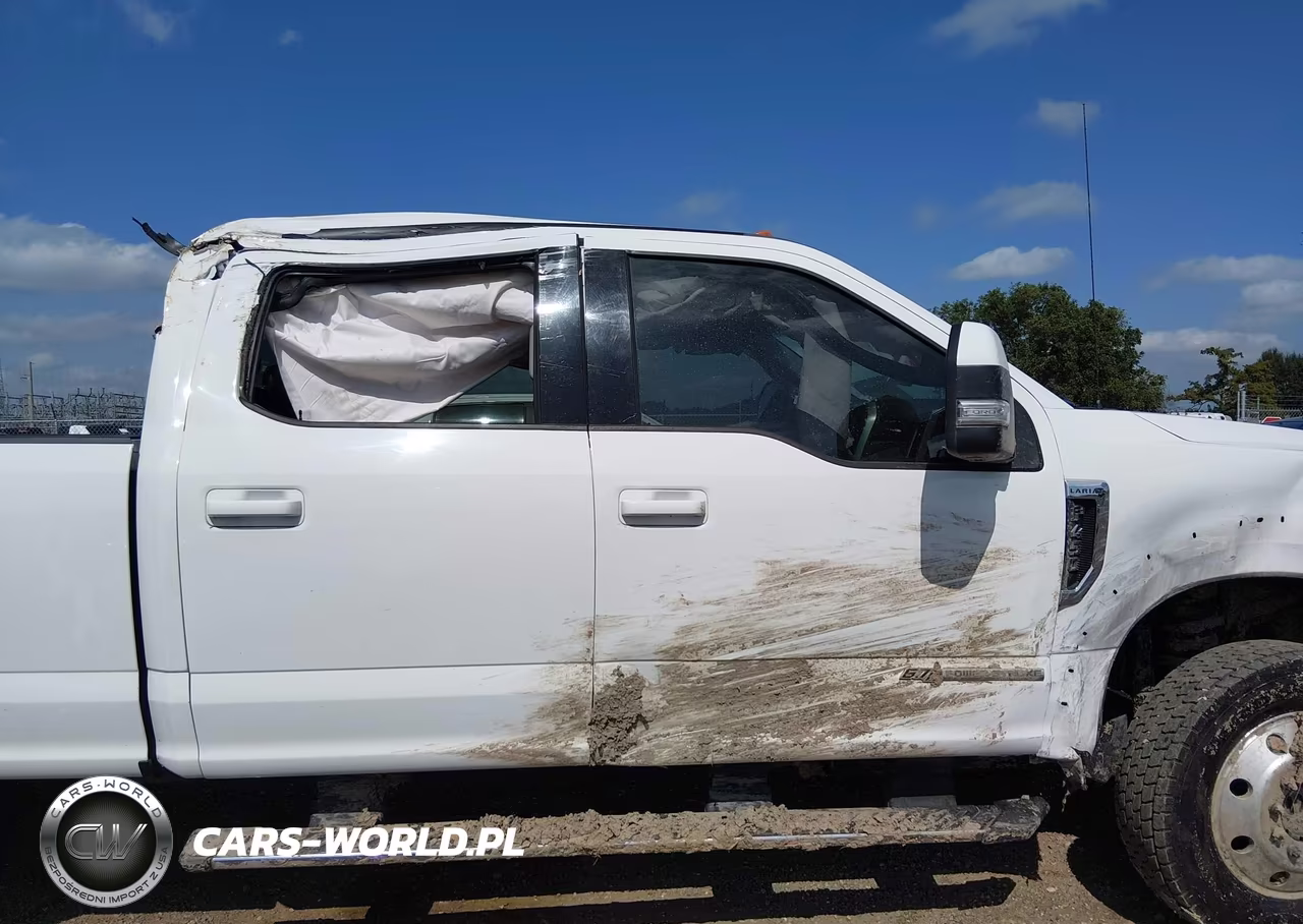 2017 Ford F-450 Lariat VIN:1FT8W4DT9HEF11668 - 14