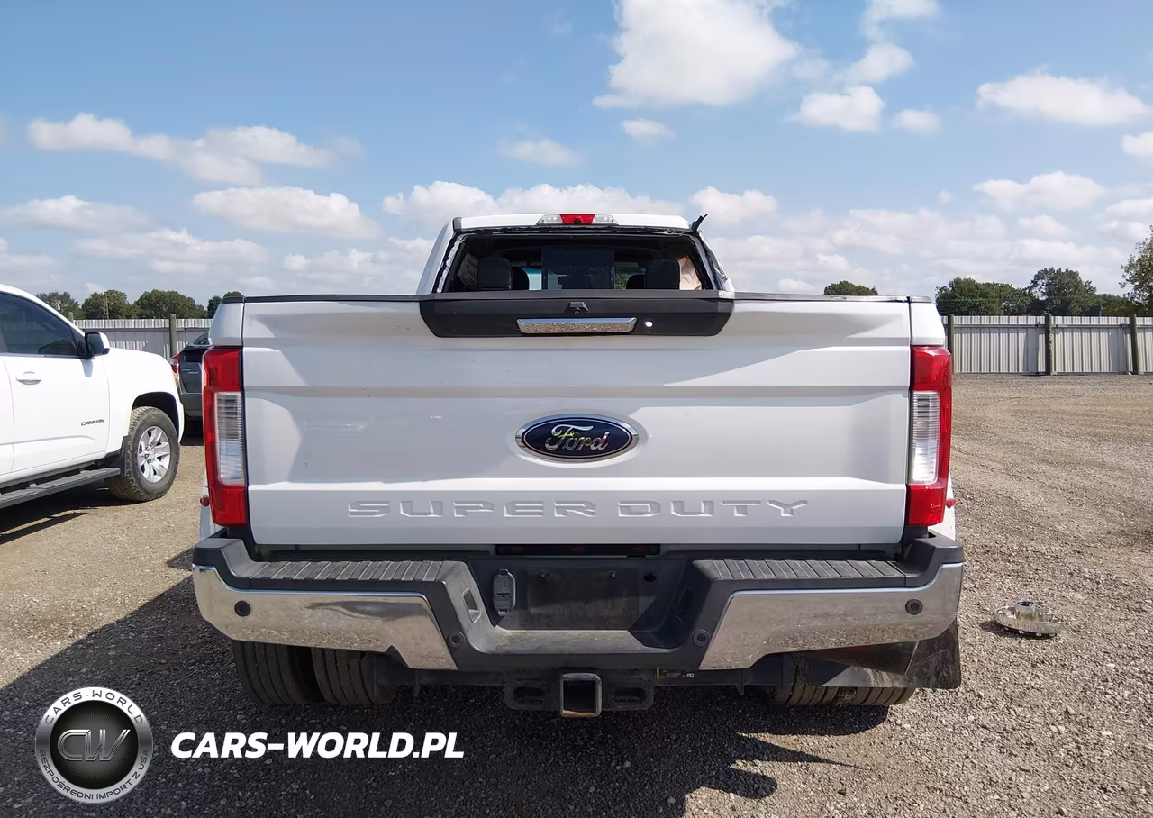 2017 Ford F-450 Lariat VIN:1FT8W4DT9HEF11668 - 16