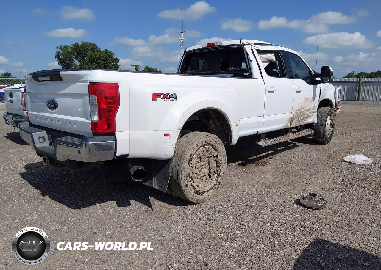 2017 Ford F-450 Lariat VIN:1FT8W4DT9HEF11668 - 4