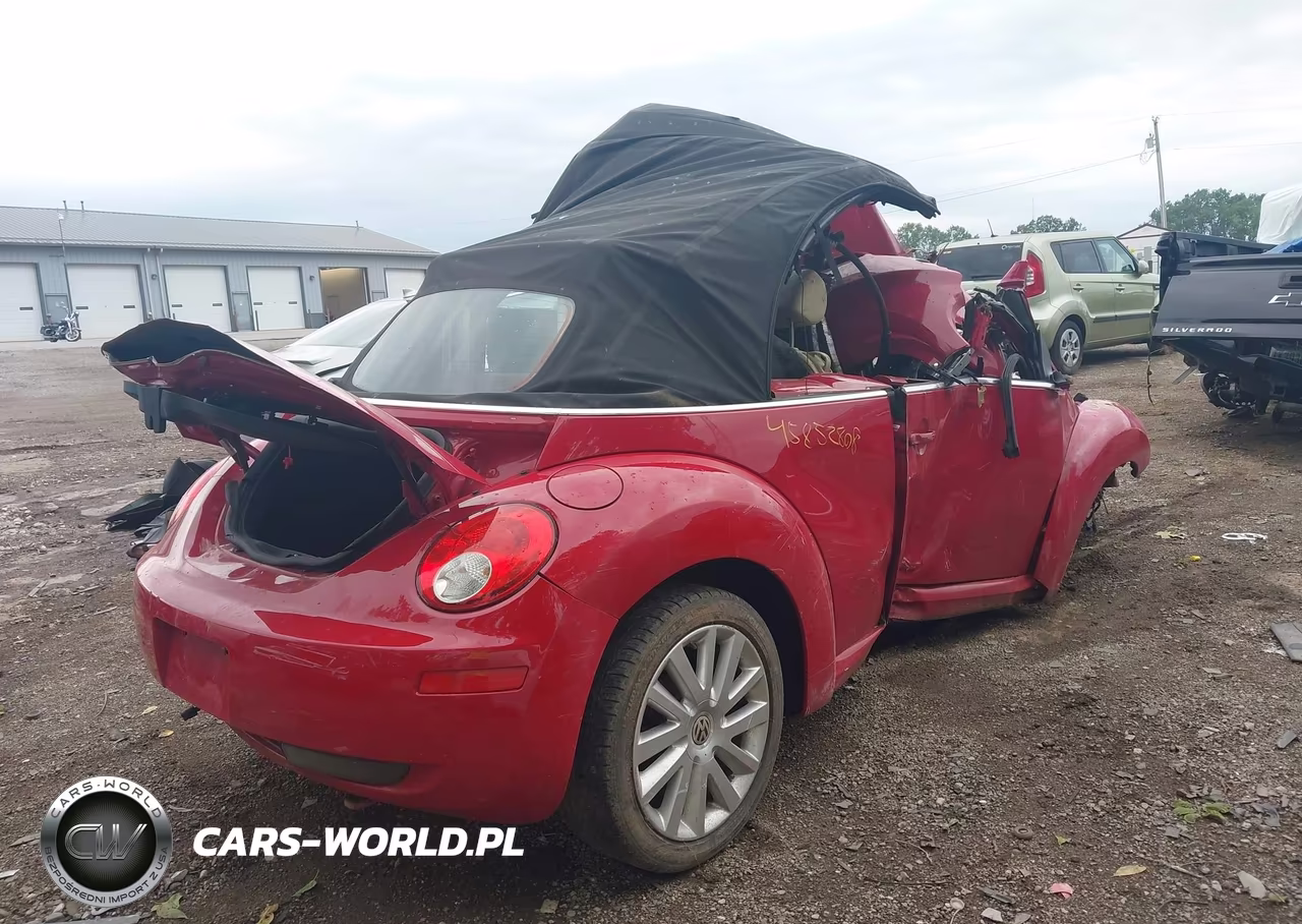 2008 Volkswagen New Beetle Se VIN:3VWRF31Y88M409400 - 4