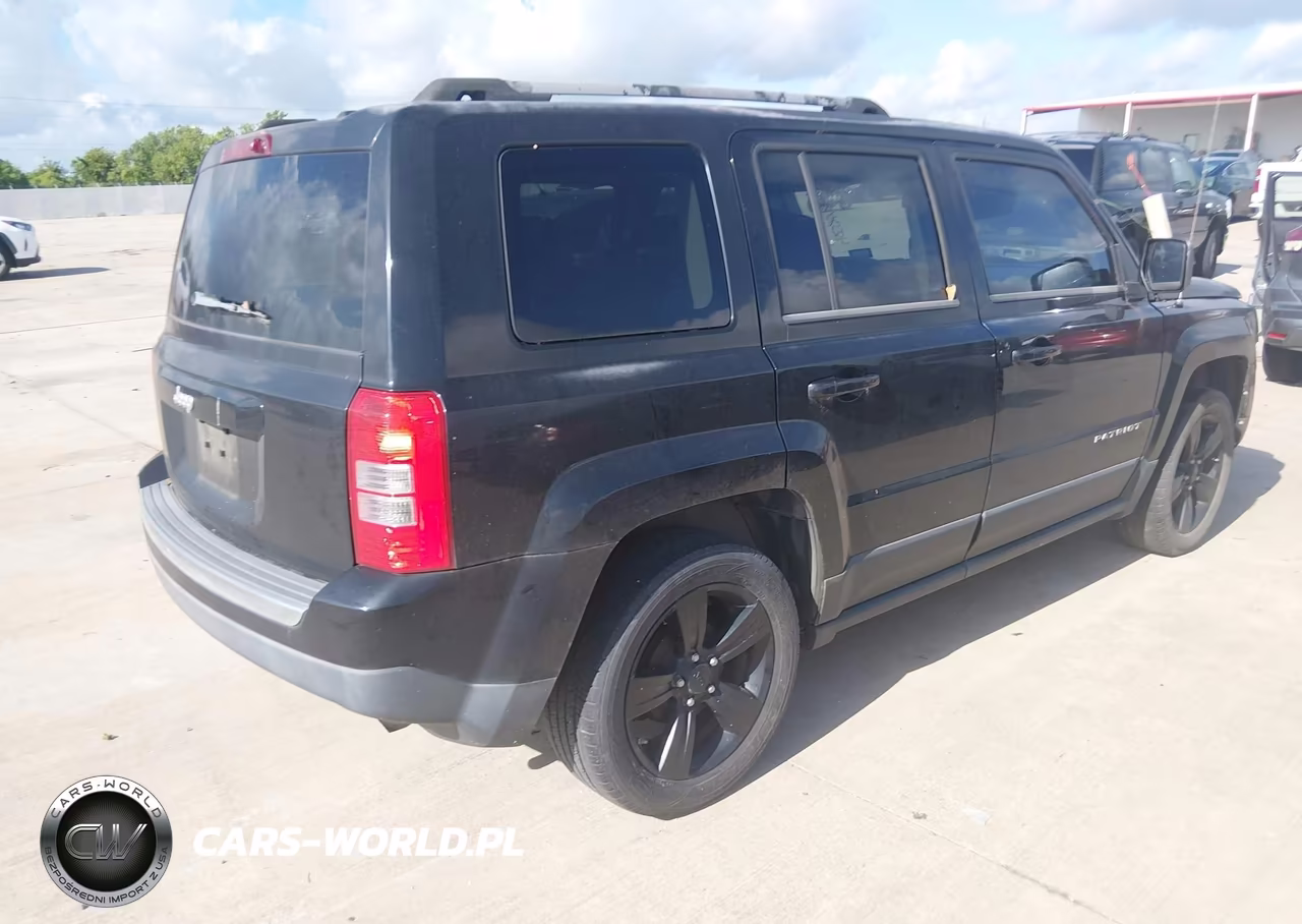 2012 Jeep Patriot Latitude VIN:1C4NJPFA0CD704451 - 4