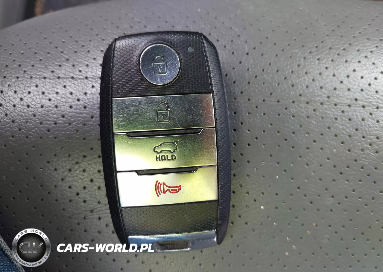 2016 Kia Sorento 2.0T Ex VIN:5XYPHDA17GG007019 - 11