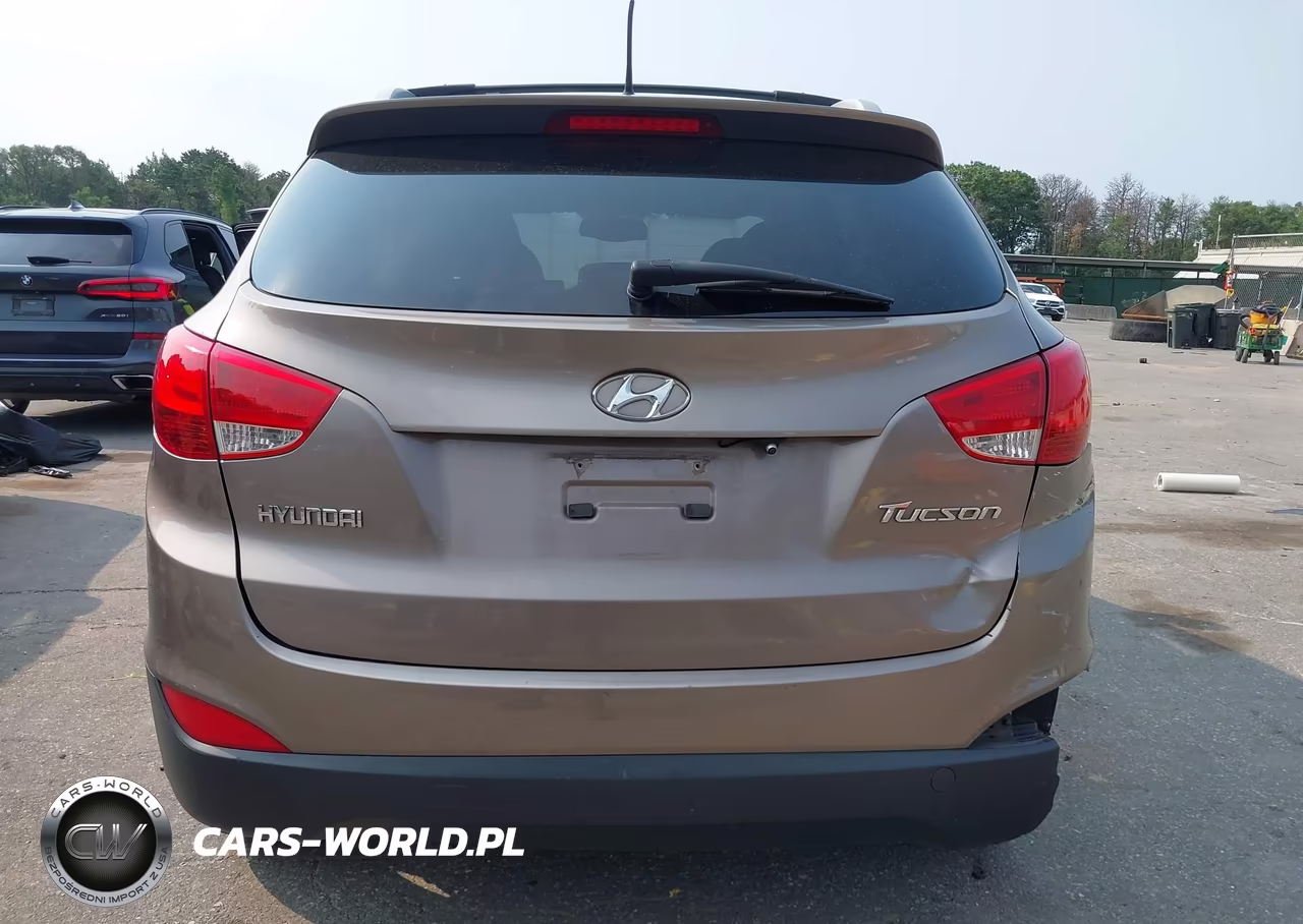 2011 Hyundai Tucson Gls VIN:KM8JU3AC3BU190242 - 16