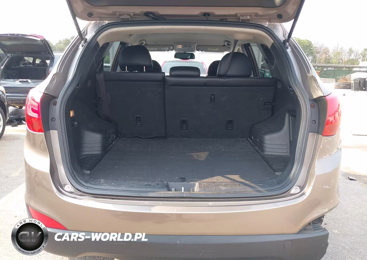 2011 Hyundai Tucson Gls VIN:KM8JU3AC3BU190242 - 18