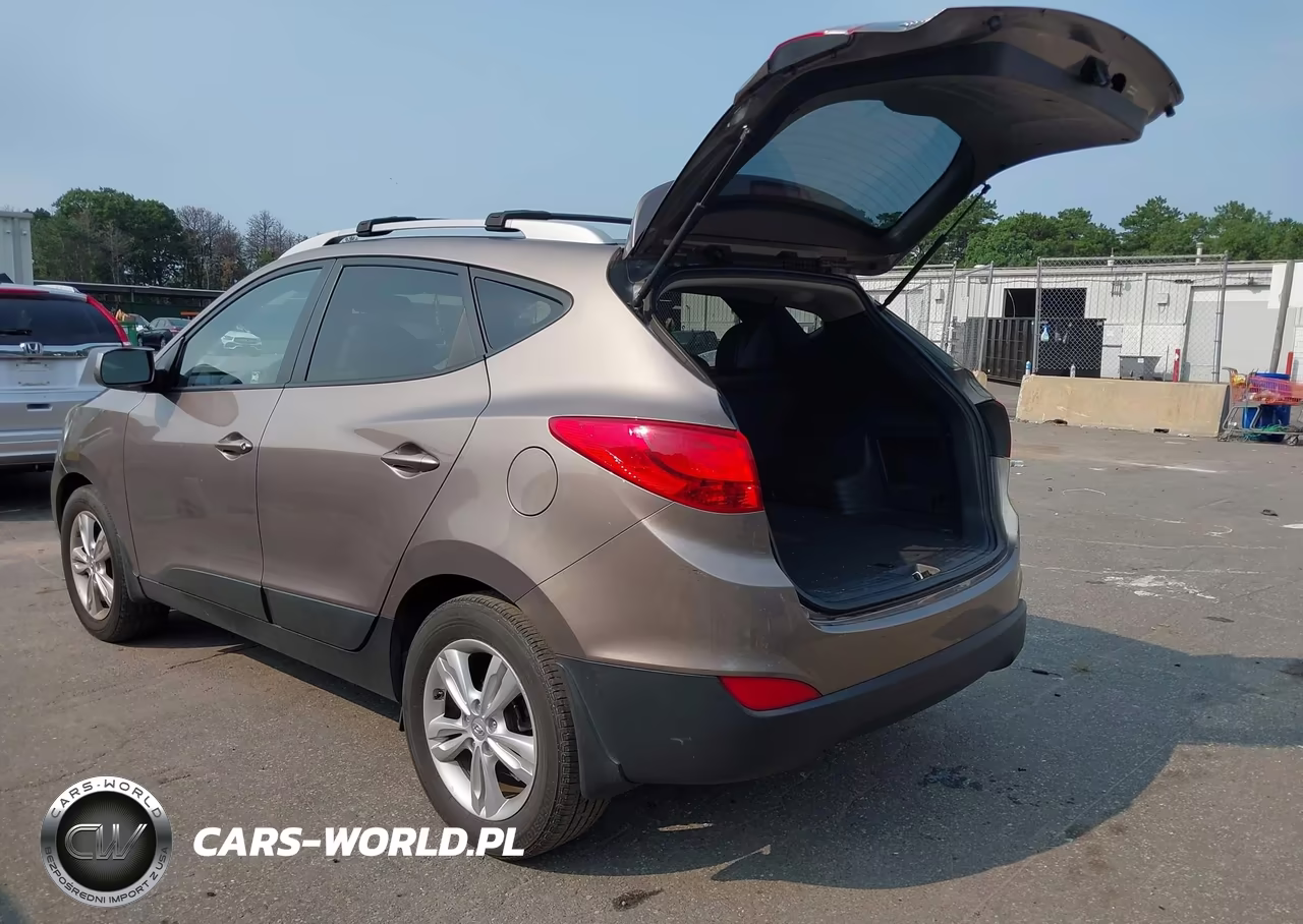 2011 Hyundai Tucson Gls VIN:KM8JU3AC3BU190242 - 3