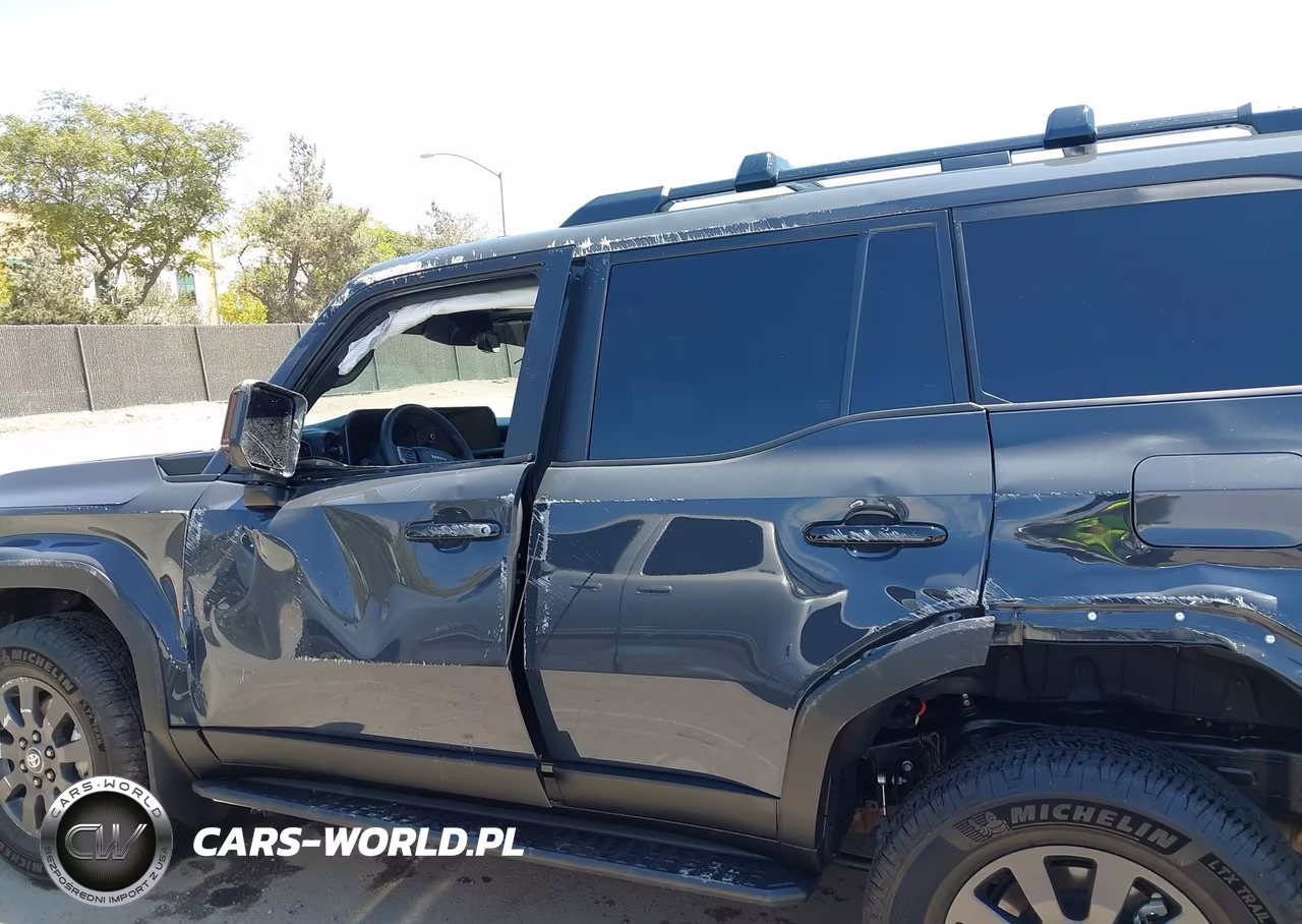 2025 Toyota Land Cruiser VIN:JTEABFAJ3S5018308 - 6
