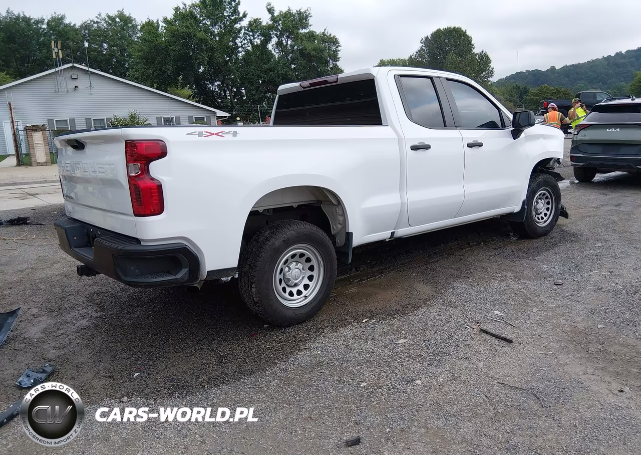 2022 Chevrolet Silverado 1500 4Wd Standard Bed Wt VIN:1GCRDAEK4NZ635804 - 3