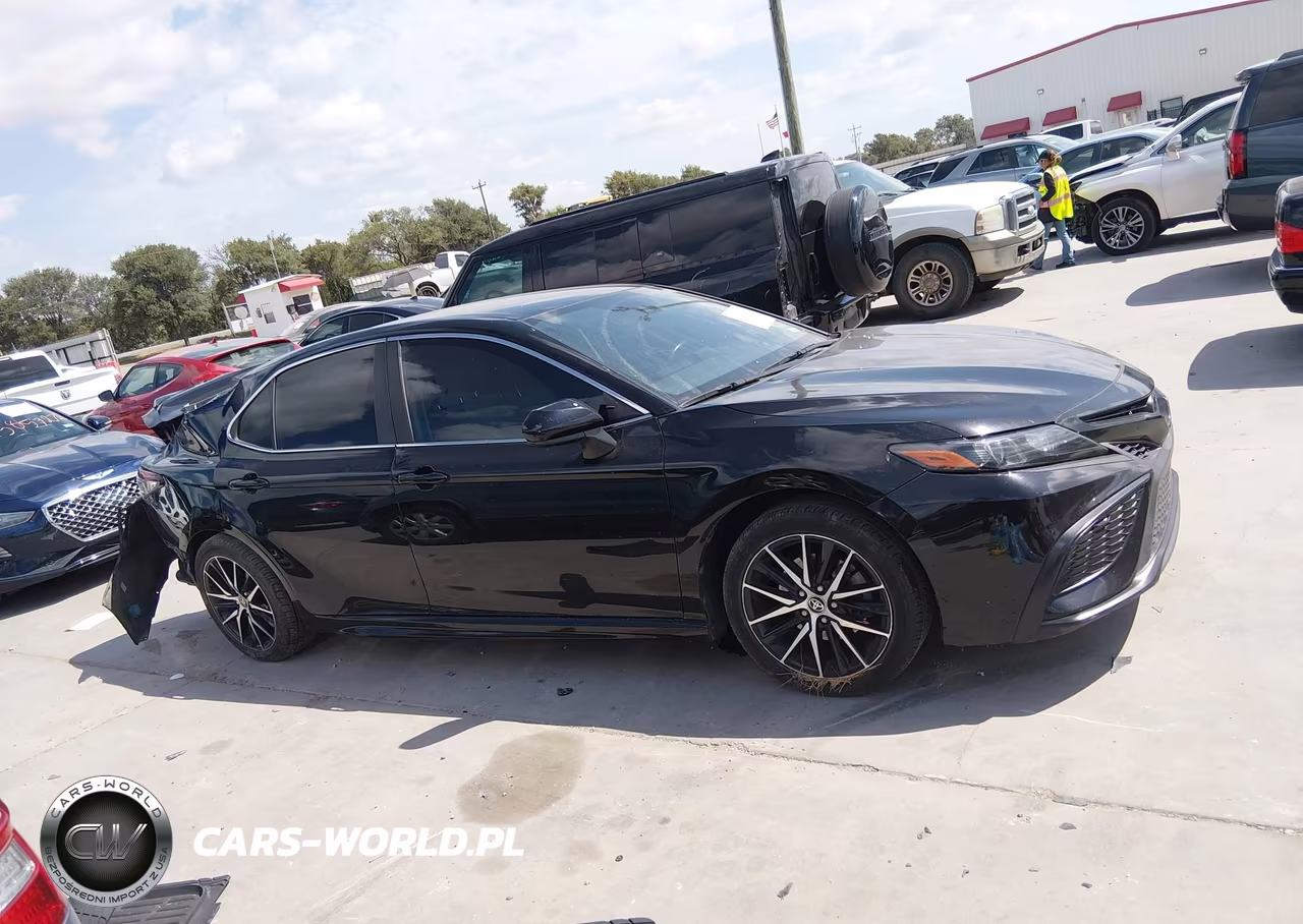 2021 Toyota Camry Se VIN:4T1G11AK1MU598210 - 13