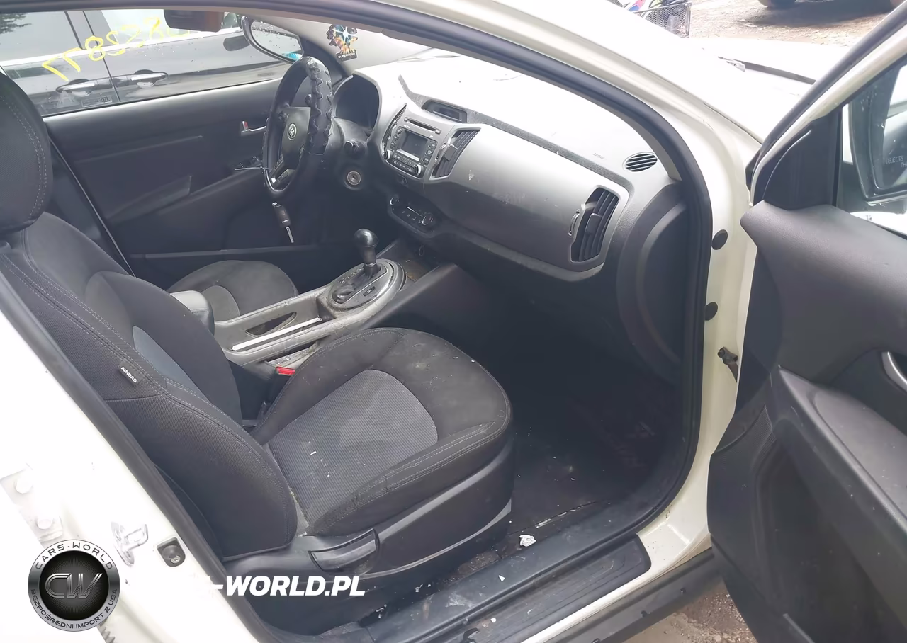2015 Kia Sportage Lx VIN:KNDPBCAC2F7755931 - 5