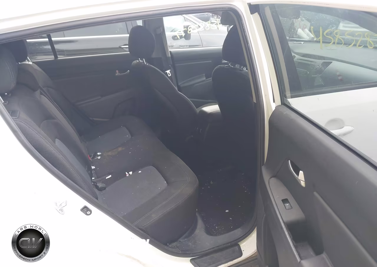 2015 Kia Sportage Lx VIN:KNDPBCAC2F7755931 - 8