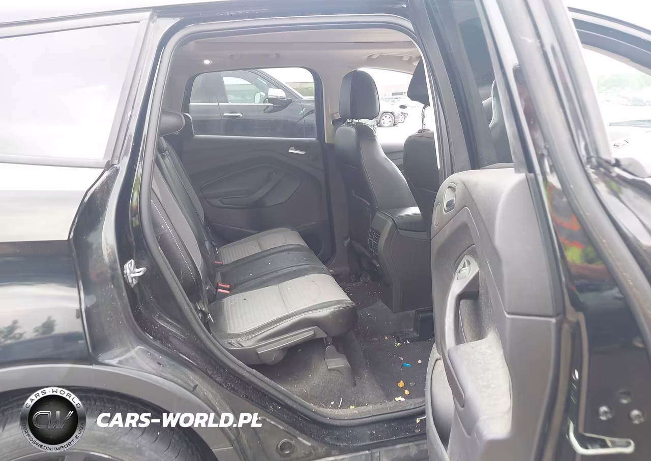 2017 Ford Escape Se VIN:1FMCU0GD9HUC75876 - 8