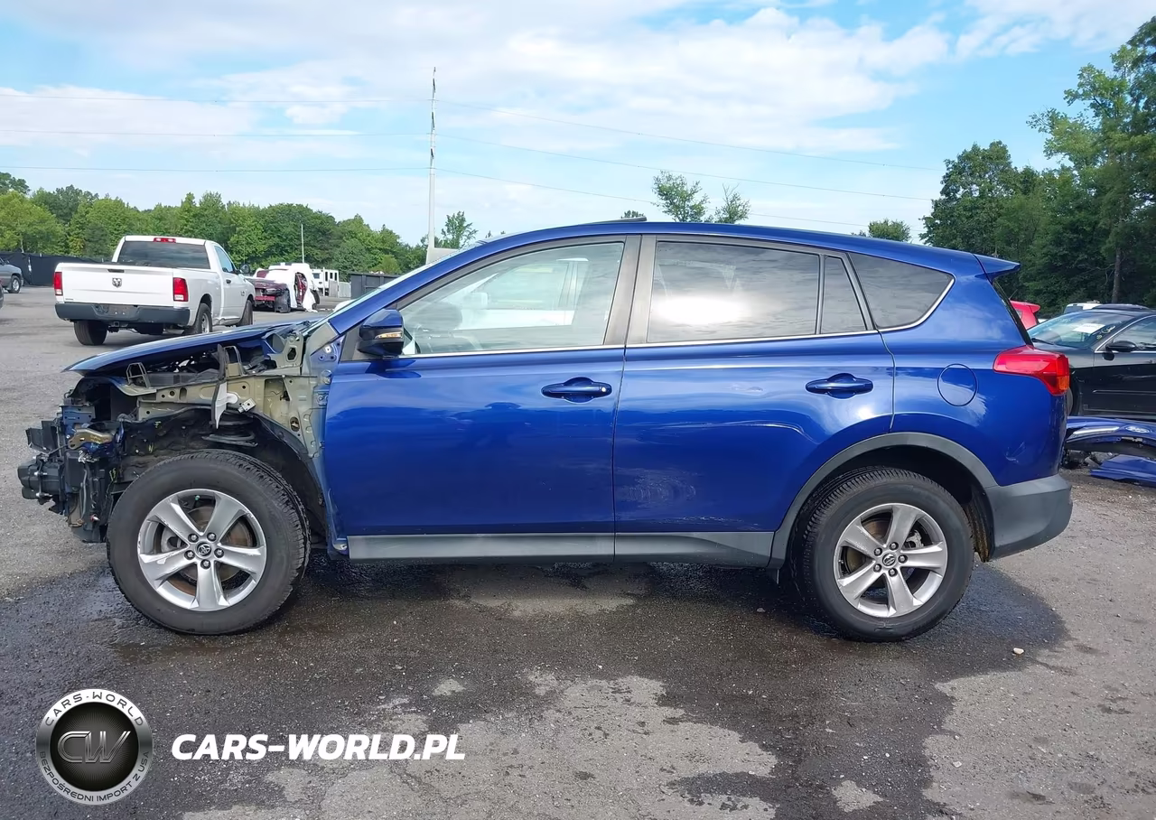 2015 Toyota Rav4 Xle VIN:2T3WFREV1FW169725 - 15